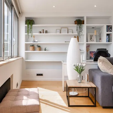 Buena Ubicacion Y Plaza De Garaje *